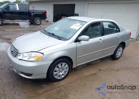 2004 Toyota Corolla Le z USA, uszkodzony, nr VIN JTDBR32E642048055